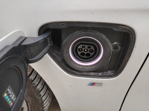 BMW 330e iPerformance 2l 252 hp - imagine 2