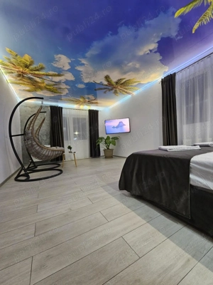 Cabana 15 persoane | 7 camere | 6 băi | Living pentru petreceri | Terase & Grătar | Parcare supraveg - imagine 2