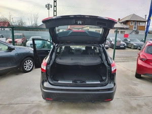Nissan Qashqai 1.6 DCI N-Connecta - imagine 9