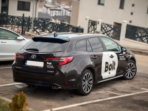    Toyota Corolla Touring Sports   2.0 Hybrid + GPL      - imagine 3