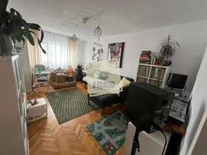 Vand apartament 2 camere decomandat cu balcon zona CEC- Calea Dumbravii