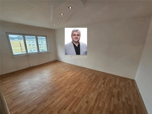 Resita, 3 Cam. Dec., Micro 4