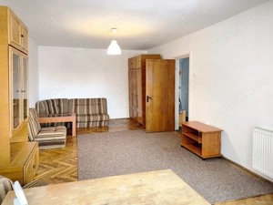 Apartament 3 camere, zona Griviței, disponibil imediat.