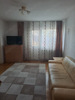 Vând apartament cu 3 camere,65m ,decomandat, zona Traian  - imagine 4