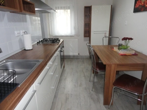 Apartament 2 camere decomandat, 2 bai, de lux, zona Intim, langa Spitalul Judetean - imagine 6
