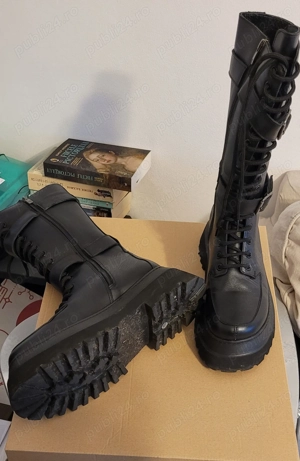 bocanci dama , inalti marimea 38 - imagine 3