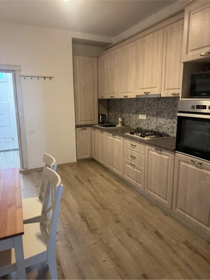 inchiriez apartament situoat in centru vechi  linga restaurantul ursu carpatin  - imagine 5