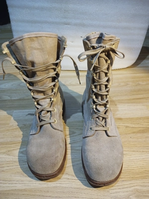 nr 42,5 bocanci militari deșert 