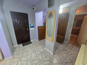 Reșița, apartament 3 camere, decomandat, 86 mp, Lunca Pomostului, zona Politie - imagine 9