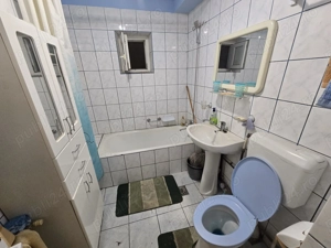 Reșița, apartament 3 camere, decomandat, 86 mp, Lunca Pomostului, zona Politie - imagine 13