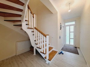 Comision 0%. Aproape de benzinaria ESO. Excelent construit. 3 dormitoare. - imagine 7