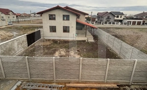 Casă Noua cu etaj, 5cam , 3bai, Terasa de 30mp, semifinisat