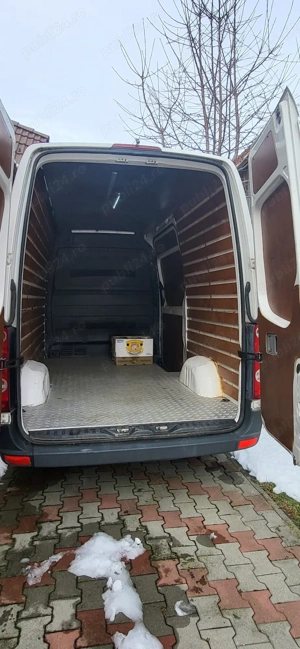 De vânzare VW Crafter   autoutilitară marfă, stare foarte bună - imagine 8