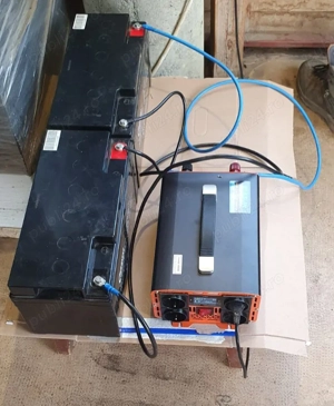 Invertor 24V 5000W sinus pur 4 prize   rulote, camper, off-grid, camion, TIR - imagine 5