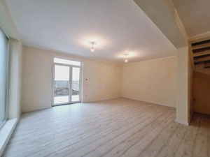 Comision 0% ! Aproape de benzinaria ESO. Excelent construit. Spatios, cu 3 dormitoare. - imagine 2