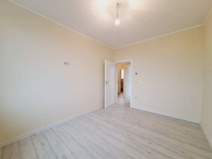 Comision 0% ! Aproape de benzinaria ESO. Excelent construit. Spatios, cu 3 dormitoare. - imagine 15