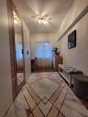 Aradului - 3 camere. BLOC IZOLAT - Etaj 3 ! - imagine 4