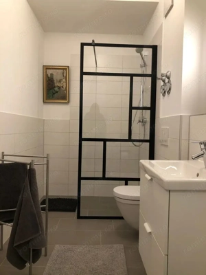 Garsonieră de vânzare în zona Progresul   Giurgiului - imagine 3
