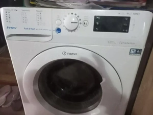 Mașini de spălat automate de vânzare 