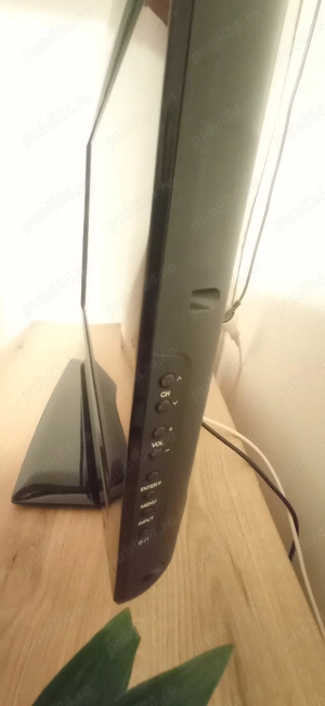 Televizor LG, diagonala 65 - imagine 3