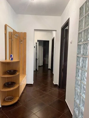 Politehnica , apartament 3 camere decomandat - imagine 2