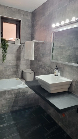 Vand casa in cartierul tineretului Oradea - imagine 5