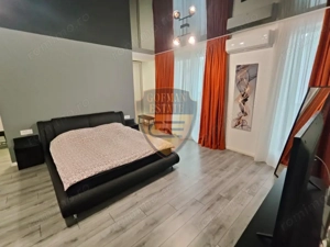 Vilă 5 camere 450mp  și teren 500 mp Delfinariu Faleză Nord  - imagine 10