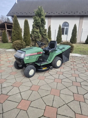 Tractoras MTD 16 cp