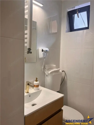 Eleganta si farmec in Centrul Istoric, Brasov - imagine 4