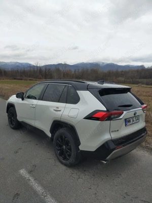 Toyota RAV4 hybrid bi-tone  - imagine 5