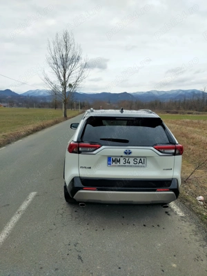 Toyota RAV4 hybrid bi-tone  - imagine 7
