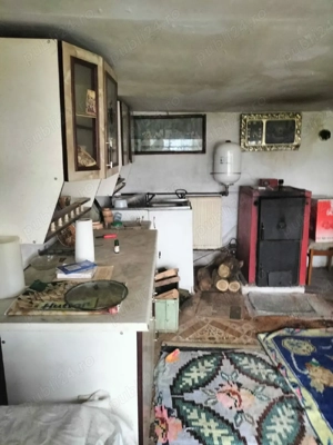 Casă în stare foarte bună +teren 600mp de vânzare în  Scărișoara Nouă  - imagine 5