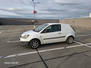 Vând Ford Fiesta autoutilitară - imagine 2
