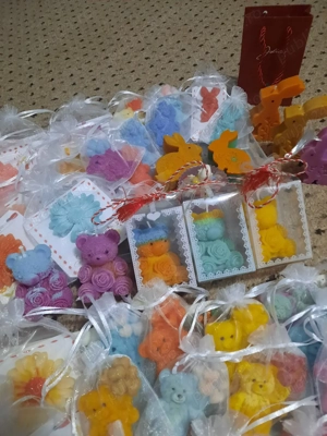 mărțișoare parfumate din ceară  - imagine 4