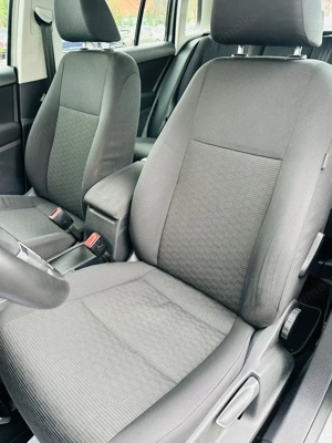VOLKSWAGEN TIGUAN 2012 2.0D E5 GARANTIE 12 LUNI Rate Avans 0 Doar Cu Buletinul - imagine 9