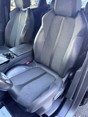 PEUGEOT 3008 2017 1.2i E6 Garantie 12 Luni Rate Avans 0 Doar Cu buletinul - imagine 11