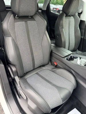 PEUGEOT 3008 2017 1.2i E6 Garantie 12 Luni Rate Avans 0 Doar Cu Buletinul - imagine 16