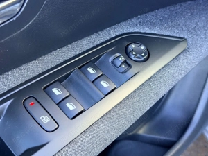 PEUGEOT 3008 2018 1.2i E6 Garantie 12 Luni Rate Avans 0 Doar Cu Buletinul - imagine 11