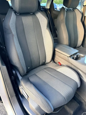 PEUGEOT 3008 2018 1.2i E6 Garantie 12 Luni Rate Avans 0 Doar Cu Buletinul - imagine 16