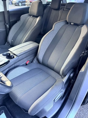 PEUGEOT 3008 2018 1.2i E6 Garantie 12 Luni Rate Avans 0 Doar Cu Buletinul - imagine 17