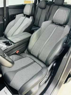PEUGEOT 5008 2017 1.2I E6 Garantie 12 Luni Rate Avans 0 Doar Cu Buletinul - imagine 20
