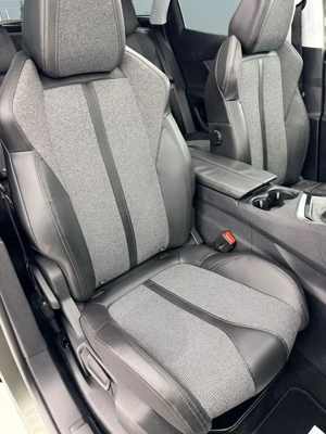 PEUGEOT 3008 2016 1.2i E6 Garantie 12 Luni Rate Avans 0 Doar cu Buletinul - imagine 12