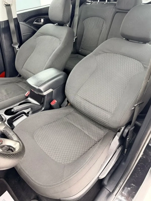 HYUNDAI IX35 2012 1.7D E5 Garantie 12 Luni Rate Avans 0 Doar Cu Buletinul - imagine 19