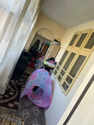 Se vinde casa cu pamant intravelin bun si pentru agricultura(zona cu solare) in comuna Gostavatu Olt - imagine 6