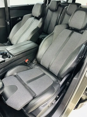 PEUGEOT 5008 2017 1.2i E6 Garantie 12 Luni Rate Avans 0 Doar cu Buletinul - imagine 19