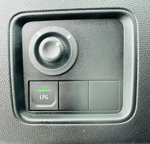 DACIA DUSTER 2022 1.0i + GPL E6 Garantie 12  Luni Rate Avans 0 Doar Cu Buletinul - imagine 17