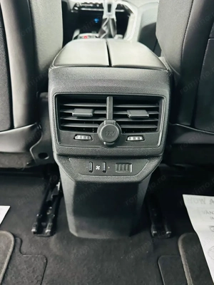 PEUGEOT 5008 2019 1.2i E6 Garantie 12 Luni Rate Avans 0 Doar Cu Buletinul - imagine 11