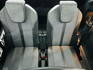 PEUGEOT 5008 2019 1.2i E6 Garantie 12 Luni Rate Avans 0 Doar Cu Buletinul - imagine 19