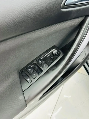 OPEL ASTRA 2016 1.6D E6 Garantie 12 Luni Rate Avans 0 Doar Cu Buletinul - imagine 18