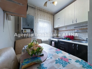 Garsoniera in Mun. Deva, Jud. HD, zona Dorobanti, 28 mp, decomandata, etaj 3. - imagine 5